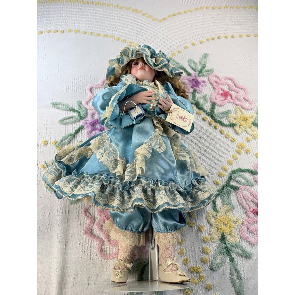 Dianna Effner Porcelain Doll McDonalds n Me Treasured Heirloom Blue Lace Dress - Picture 11 of 13